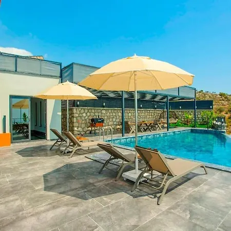 Esya 3 * Kaş