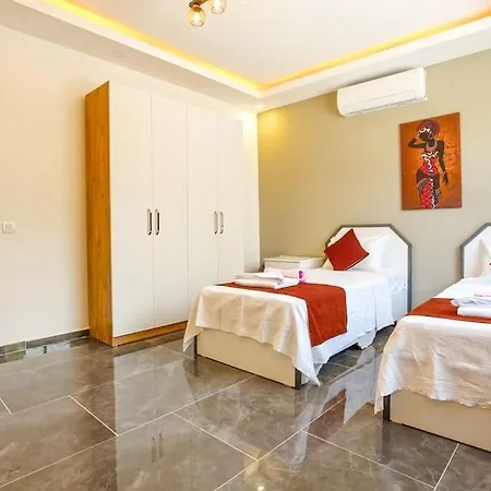 Esya 3 * Kaş
